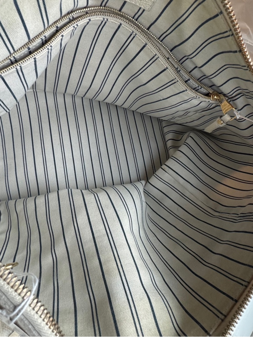 Louis Vuitton Empreinte LV Monogram Leather Lumineuse PM Tote Bag Neigo Creme - Picture 15 of 16